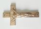 Plastik- Gold-Antike Messing-zamak Kruzifix des Sarg-Kreuz-D049 für Sarggebrauch 10.8*6.6cm